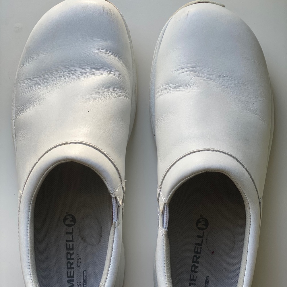 Merrell White Scrub Shoes